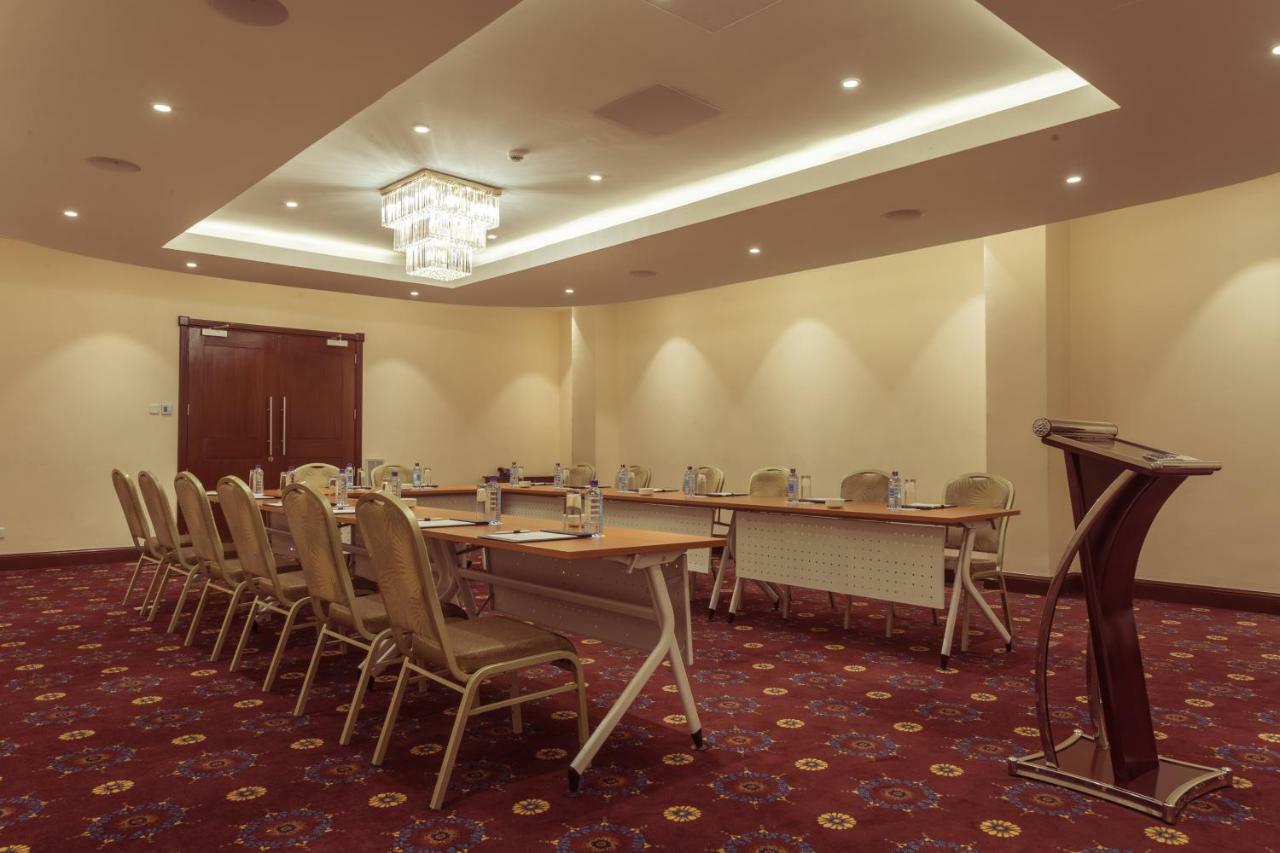 Sarova Woodlands Hotel And Spa 나쿠루 외부 사진